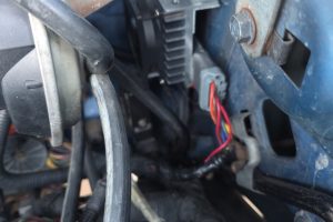 423706RD Mounted On Inner Fender
